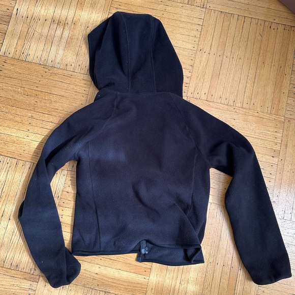 Uniqlo fleece zip up - Picture 3 of 3